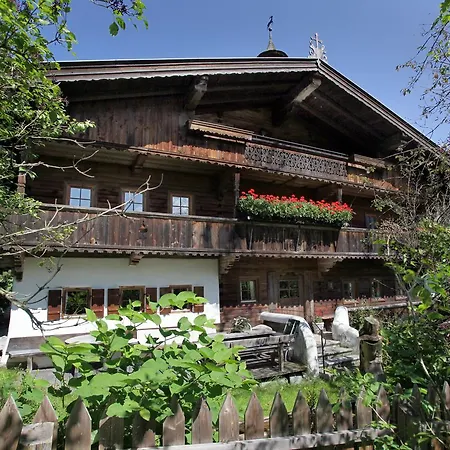Chalet Muhlfeldhof * 布里克森谷地霍普夫加尔滕