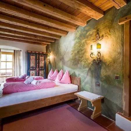 Chalet Muhlfeldhof * 布里克森谷地霍普夫加尔滕